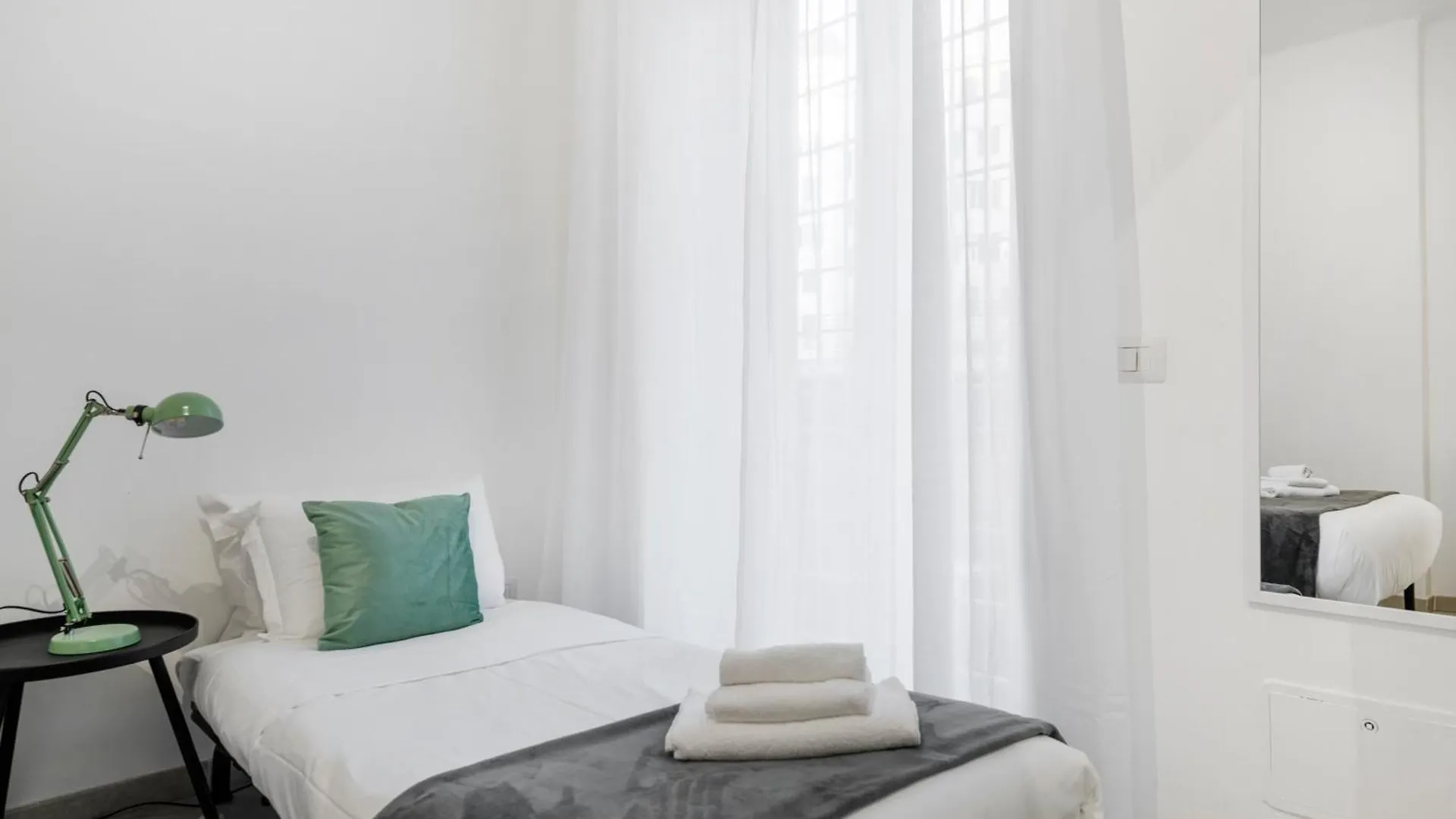 Lägenhet White Flat San Lorenzo Rom